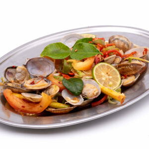 Steamed Clams in Tom Yum Sauce